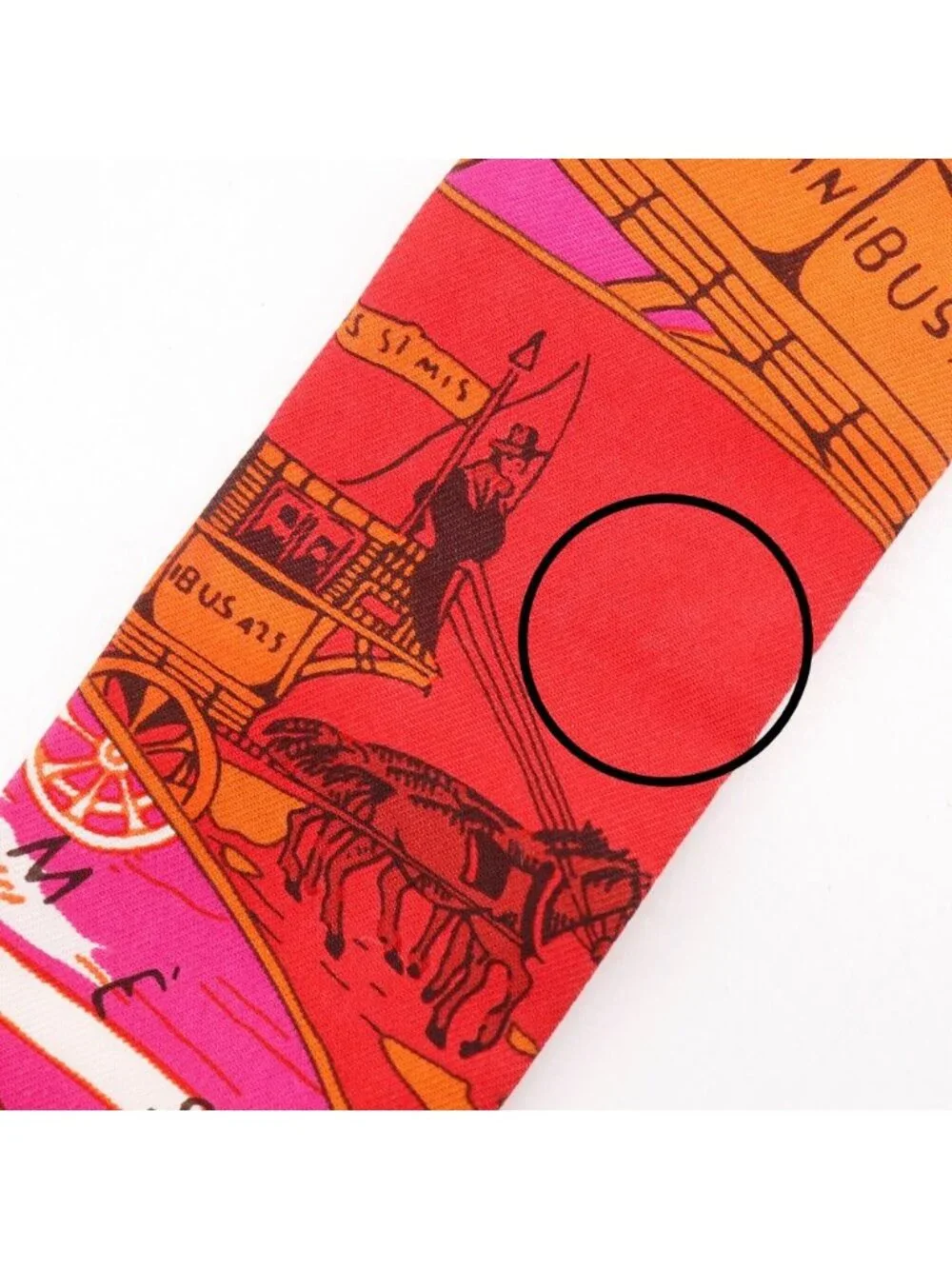 Hermes Twilly Jeu Des Omnibus Et Dames Blanches And White Game Silk Pink Scarf